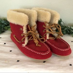 Nearly new leather Clark’s slipper shoes